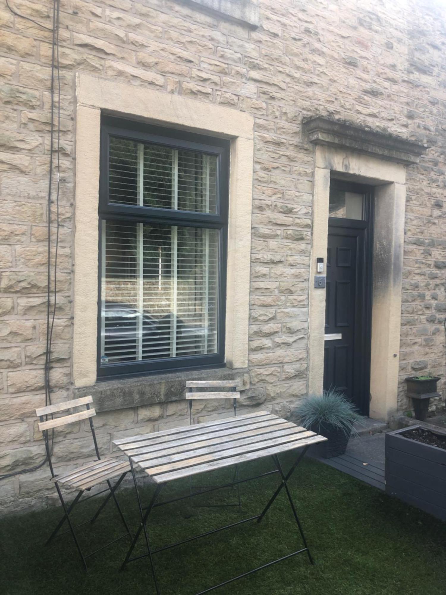 Riverside Cottage Whalley Exterior foto
